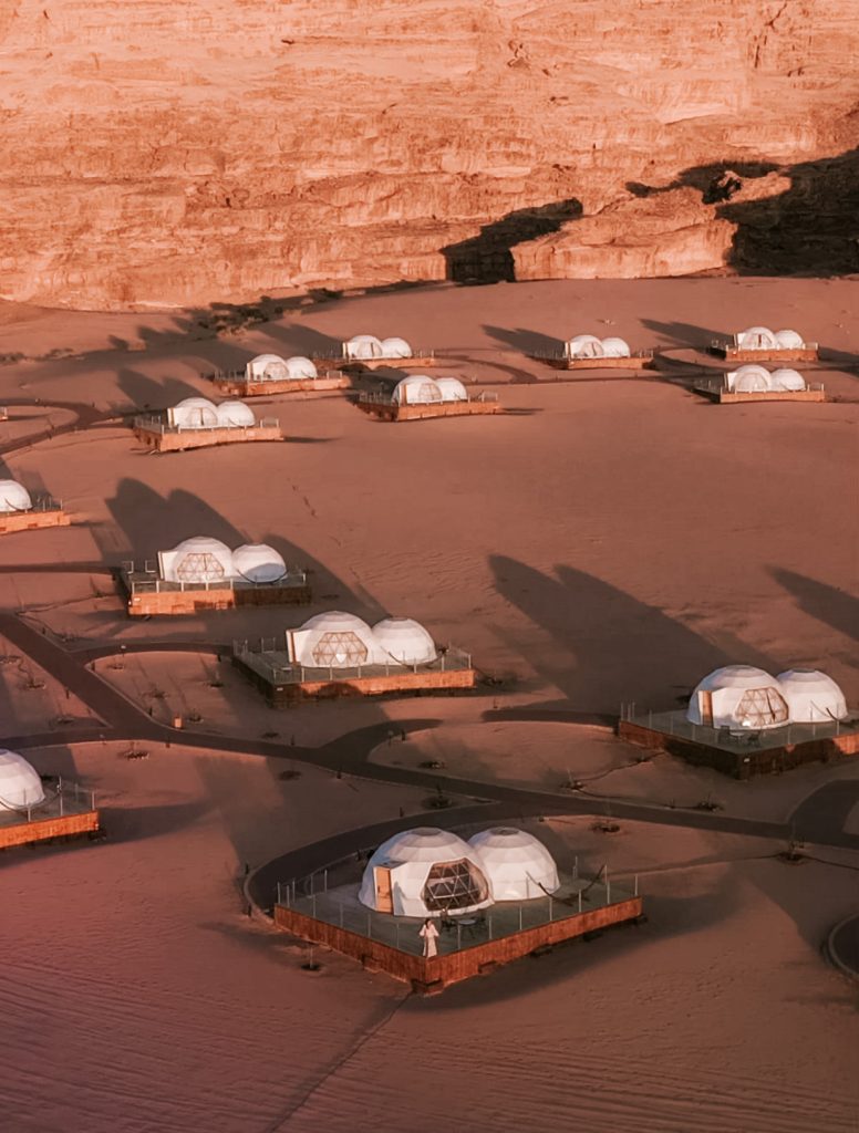  6 Best Instragrammable and Luxury Hotels in Jordan (with prices) UFO Luxotel Wadi Rum Bubble Hotel Wadi Rum